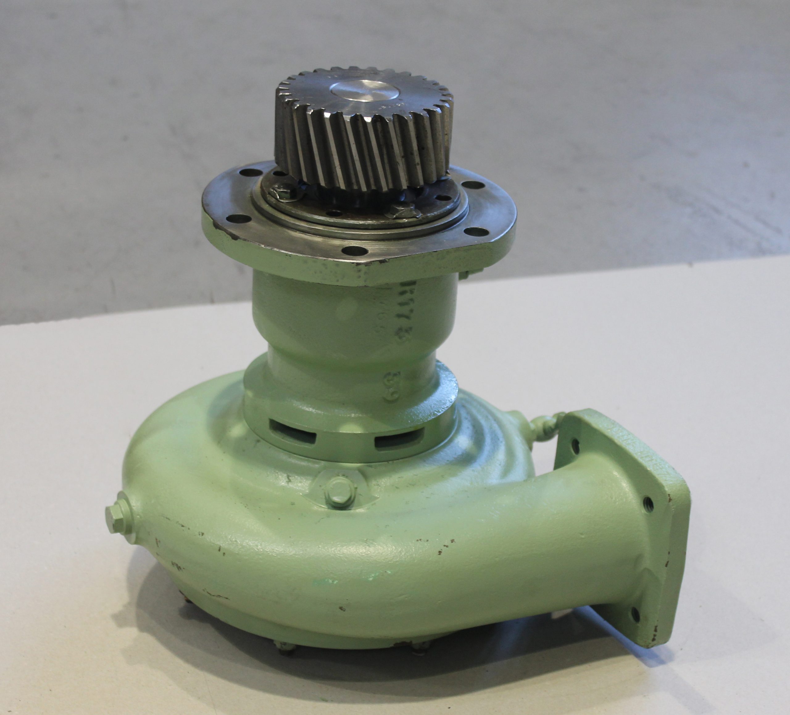 Water pump, Bergen KRMB-8 CW 492/13