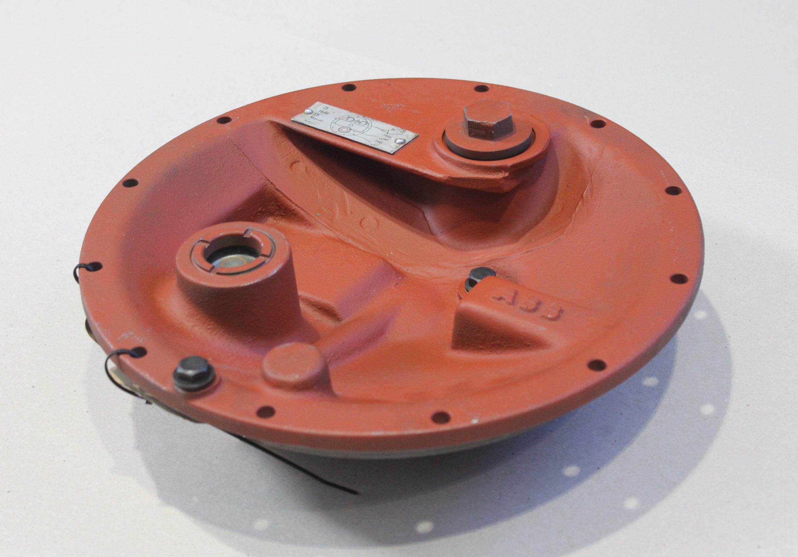R254 Bearing space cover